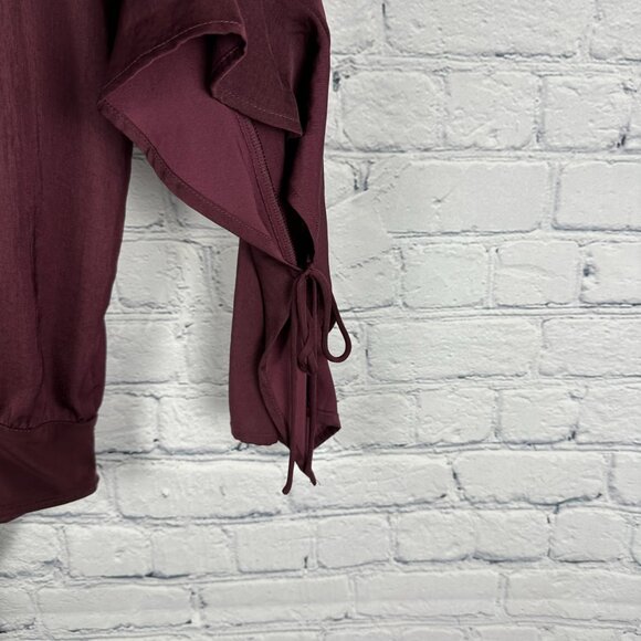 Express Ruffled Flare Sleeve Key Hole Detail Bodysuit Blouse, Size Large,‎ Plum - Picture 9 of 9